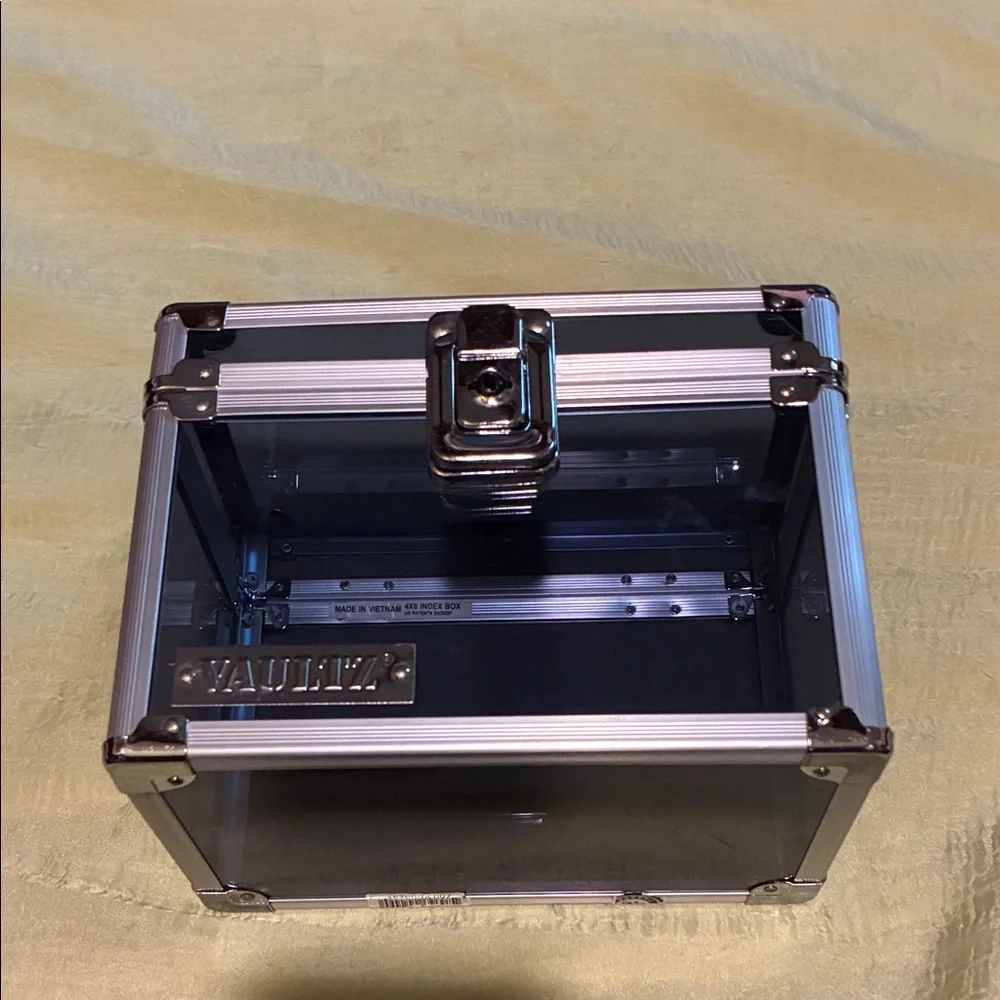 Vaultz Black and Silver Storage Box-no key